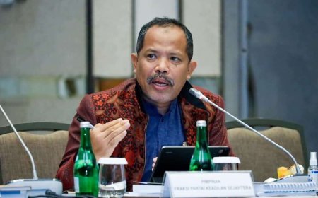 Johan Rosihan Sebut Pembukaan Sawit di Papua Harus Pertimbangkan Keselamatan Lingkungan dan Keadilan Sosial