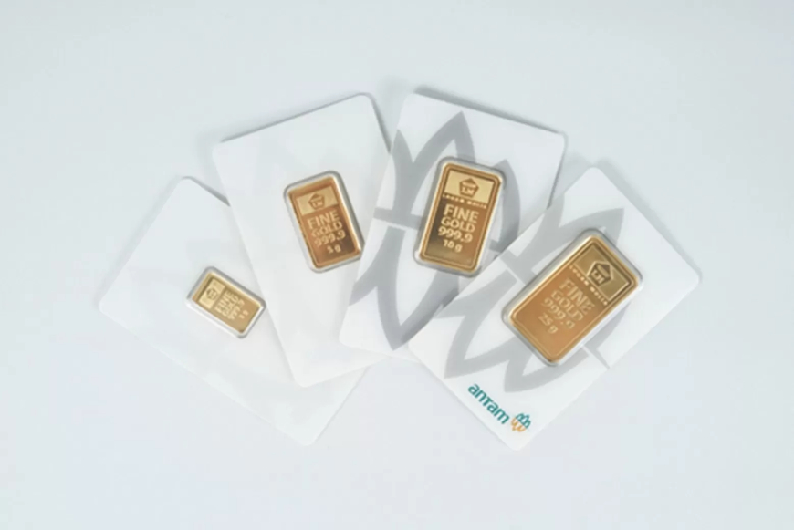 Harga Emas Antam Menguat pada Sabtu, Buyback Ikut Naik