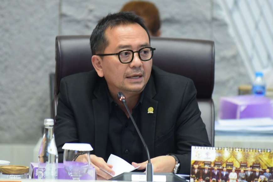 Kecelakaan Maut Tol Krapyak Jadi Alarm Kesiapan Transportasi Libur Nataru