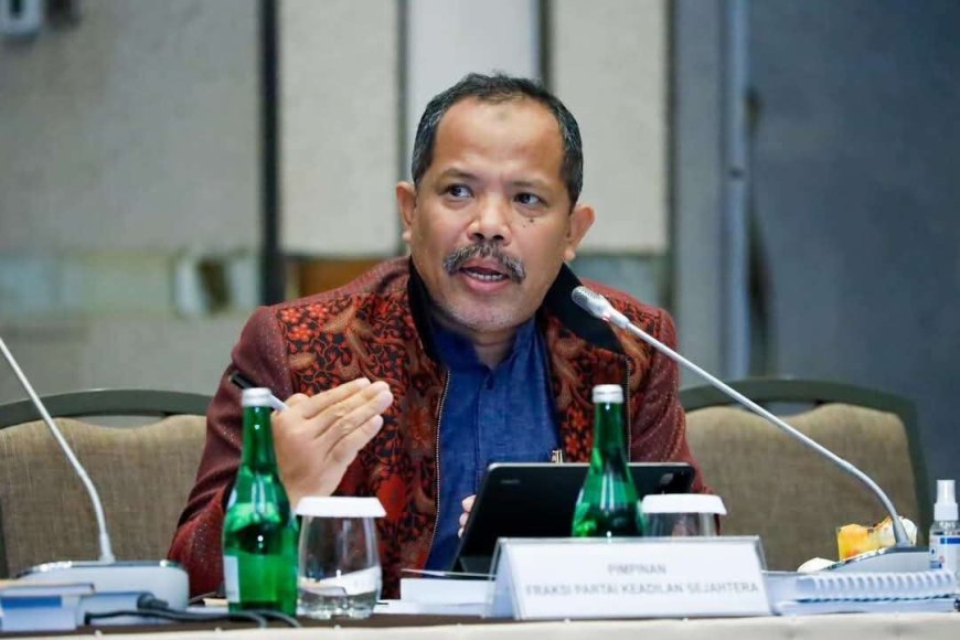 Johan Rosihan Sebut Pembukaan Sawit di Papua Harus Pertimbangkan Keselamatan Lingkungan dan Keadilan Sosial