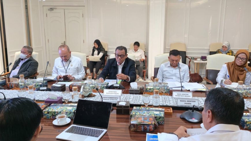 Sekretaris MA Hadiri Rapat Lintas Kementerian Bahas Penyesuaian Hak Keuangan Hakim Ad Hoc