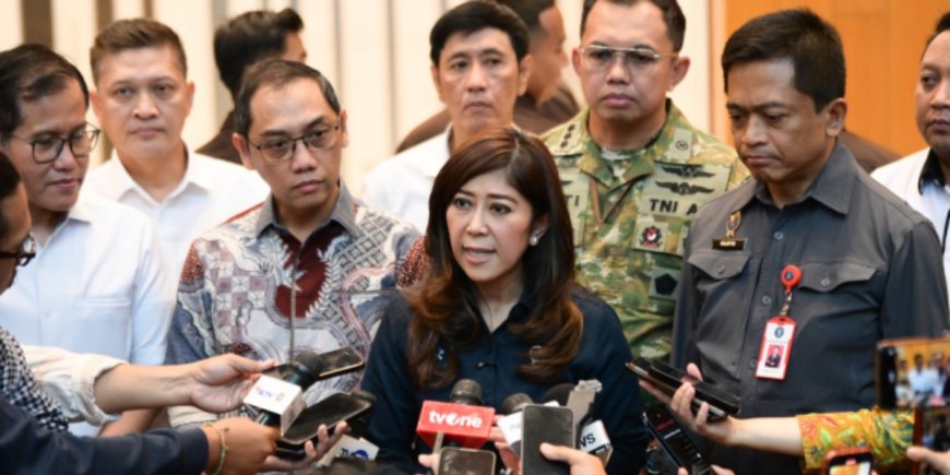 Menkomdigi Meutya Hafid Soroti Rendahnya Kepatuhan Meta Tangani Konten Negatif