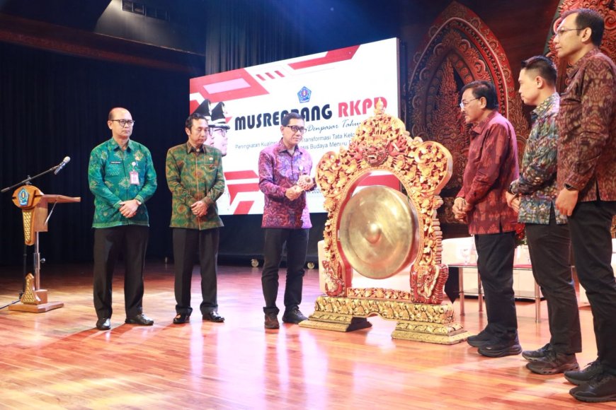 Sekda Eddy Mulya Resmi Buka Musrenbang RKPD Kota Denpasar 2027