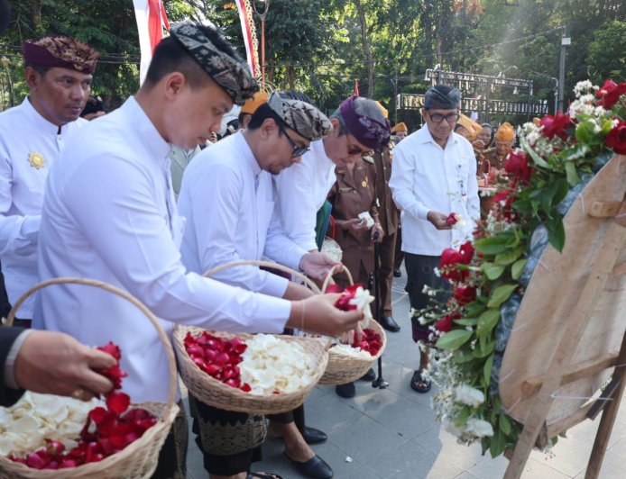 Arya Wibawa Pimpin Apel Peringatan Serangan Umum Kota Denpasar Ke-80 Tahun 2026
